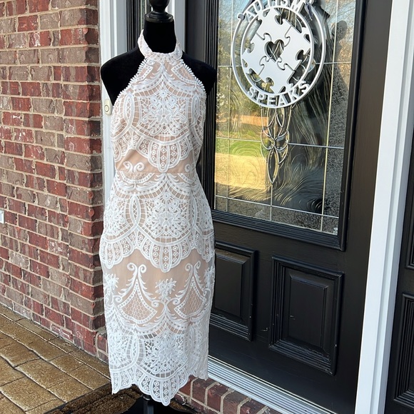 🤍Lulus🤍 - Picture 2 of 9